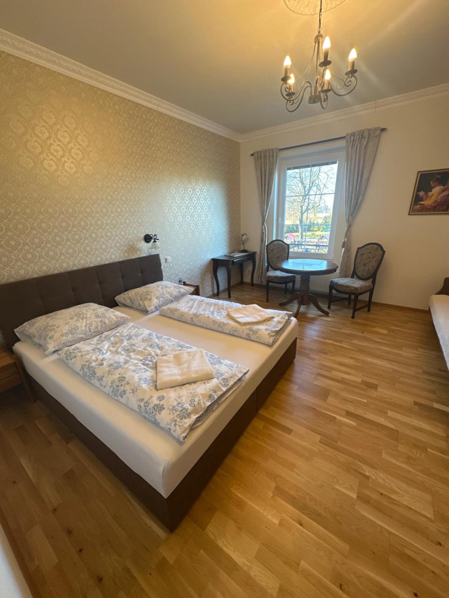 Bynovecky Zamecek Hotel Eksteriør billede